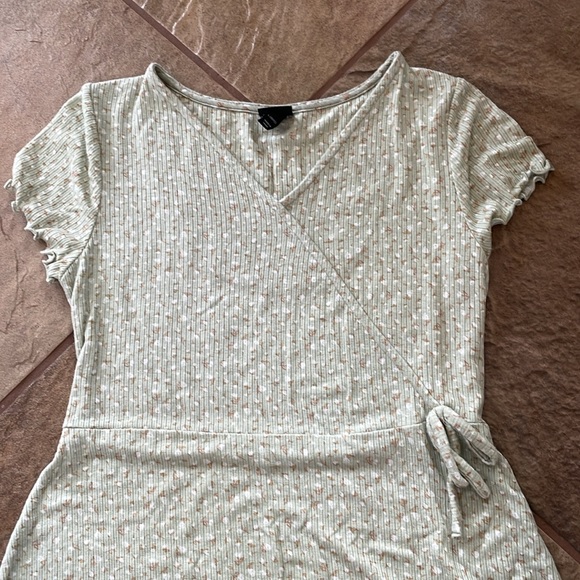 + nwot + ART CLASS Floral Print Dress - Picture 2 of 8